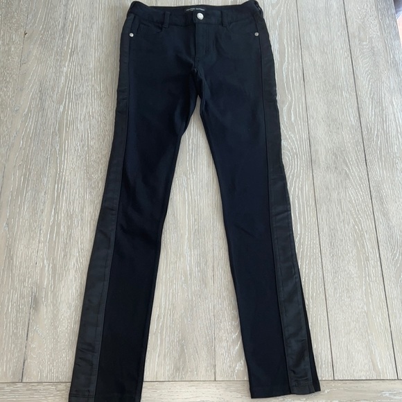 Ponte Pants in black - Picture 7 of 10